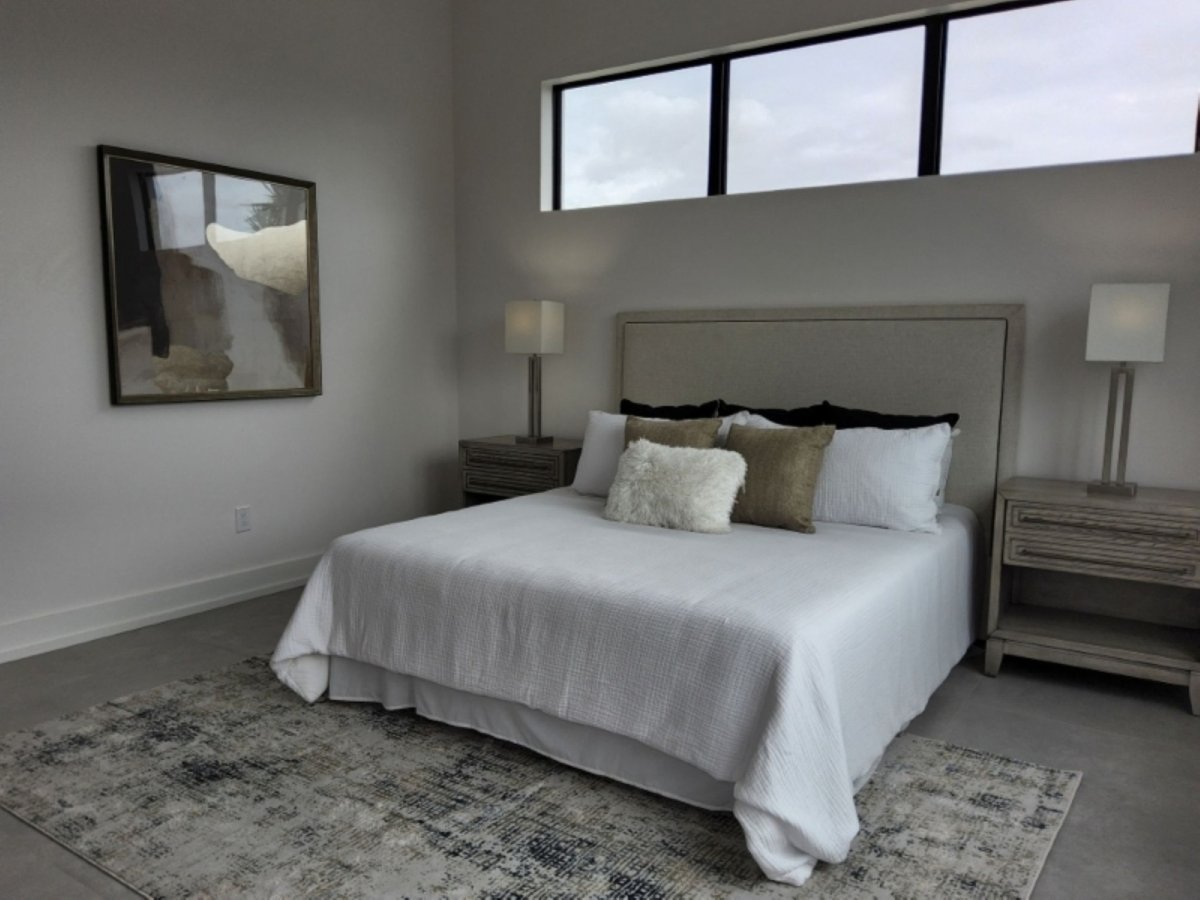 Venetian Isles Interior View 1